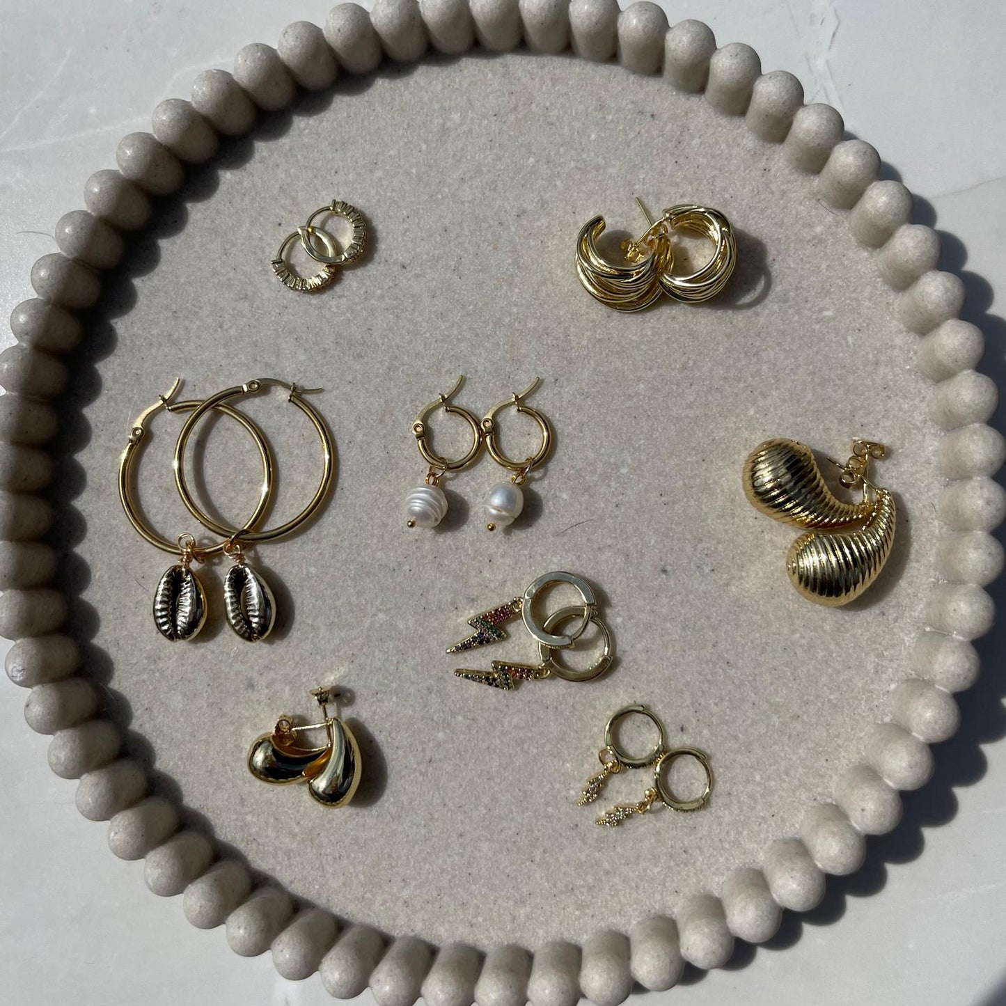 SHELL HOOPS